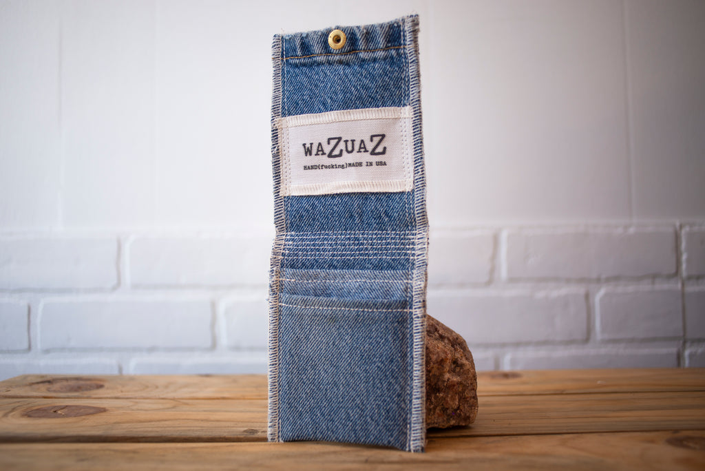 Wallet (one-of): I